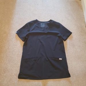 Figs 2 pocket scrub top